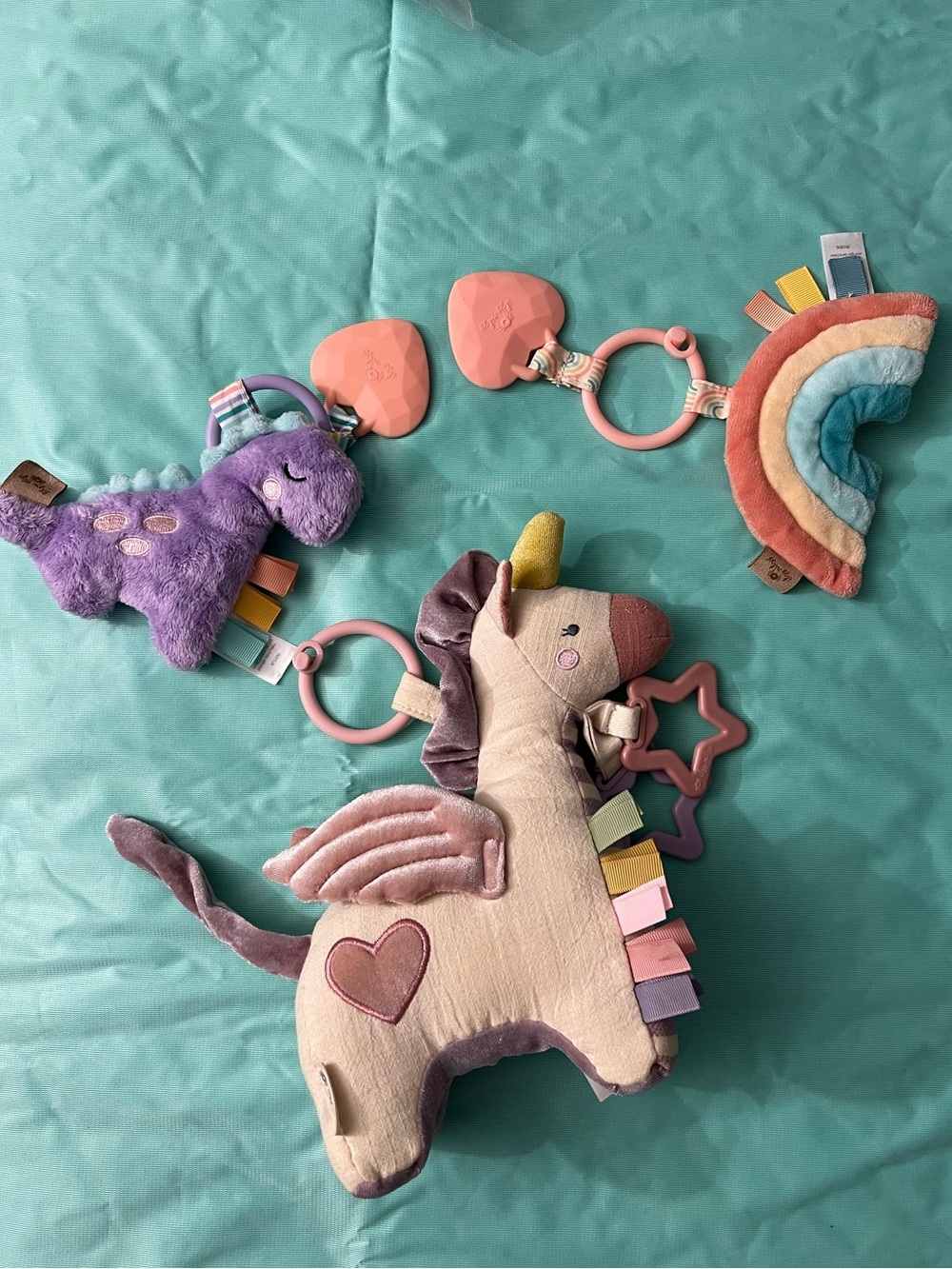 Itzy Ritzy Sensory|Teether Toy Set